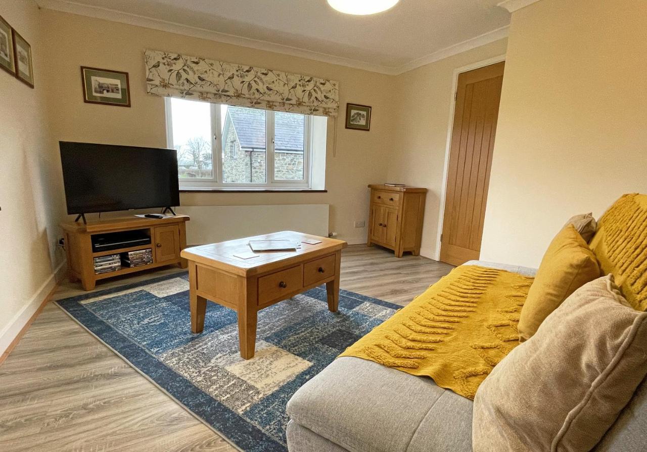 Holiday home Maesyfelin Isaf *