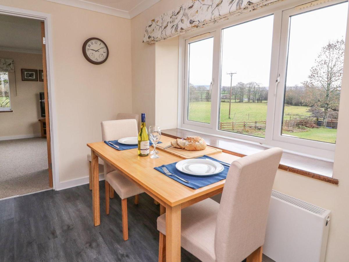 Maesyfelin Isaf Holiday home Llanybydder